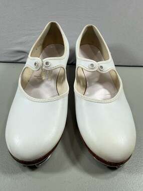 Dance Fashions White Leather Mary Jane Tap Shoes Women's Size 6 M Staccato Taps